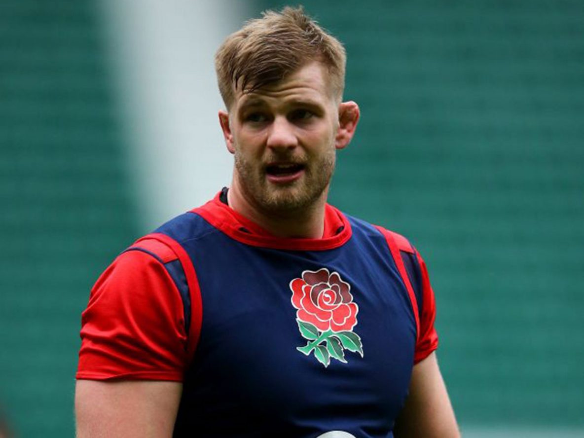 George Kruis in England training shirt